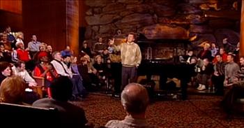 ‘Lord, I’m Coming Home’ Classic Performance From Voices Of Gaither